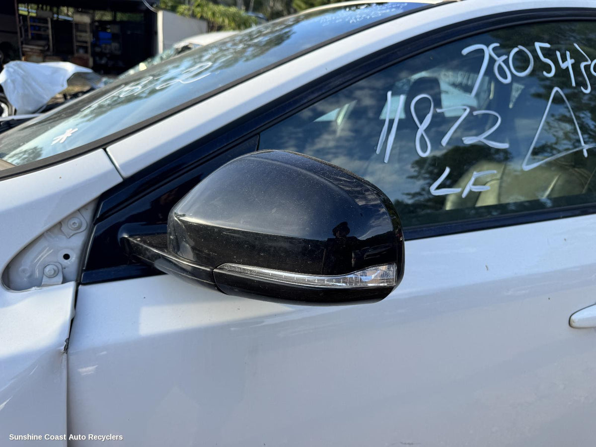 2013-2019 Volvo S40 Left Door Mirror