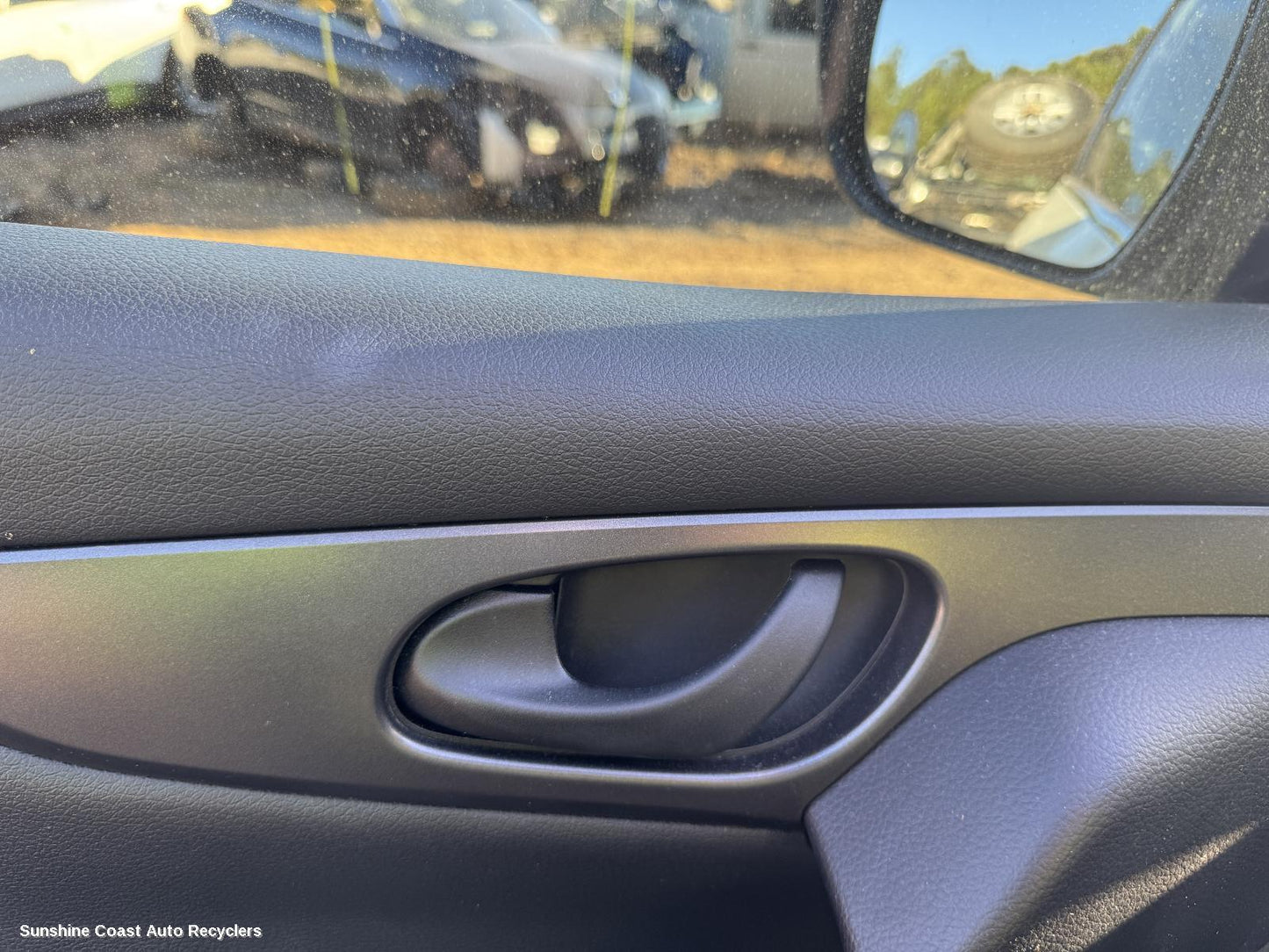2015 Nissan Qashqai Door Handle