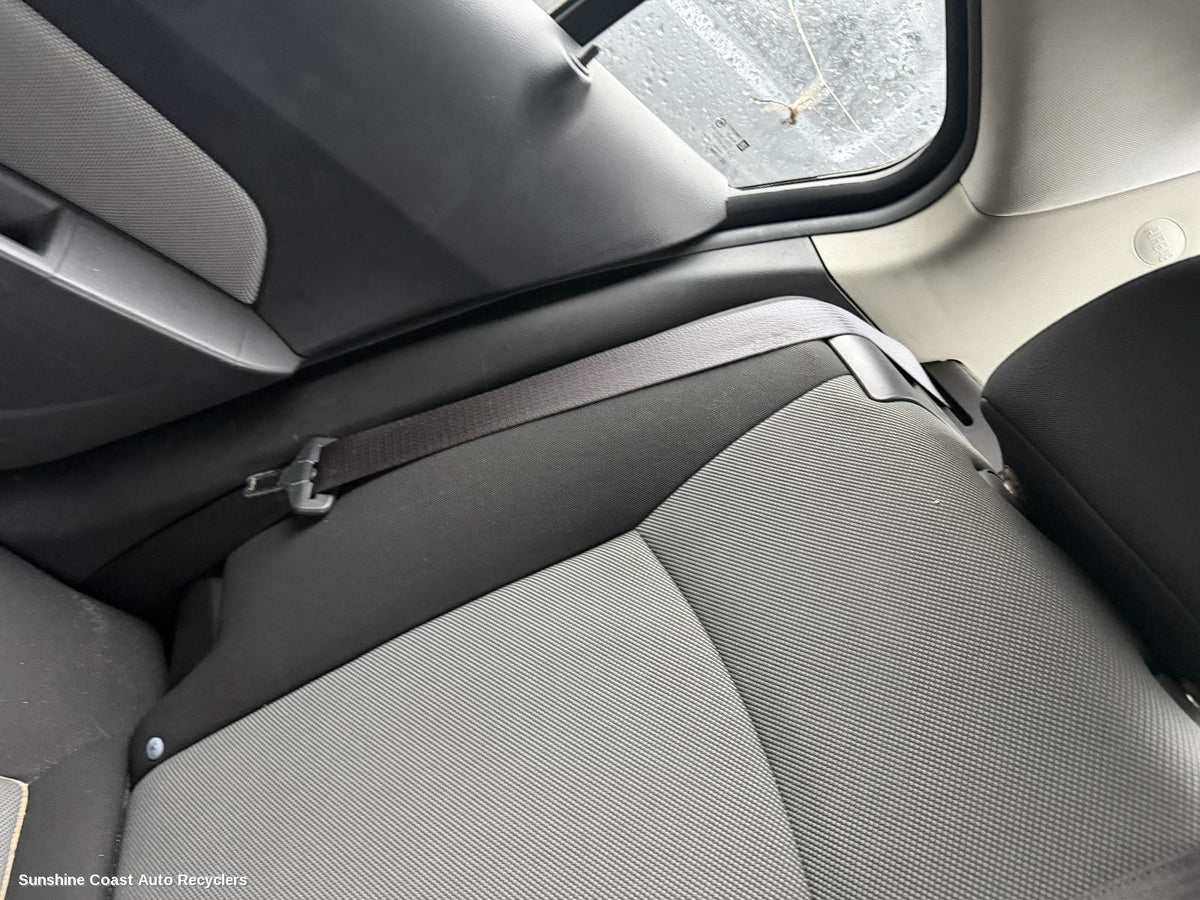 2009-2011 Holden Cruze Seatbelt Stalk