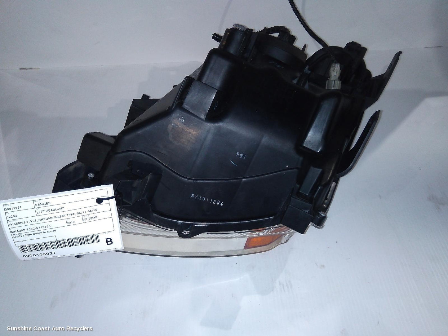 2012 Ford Ranger Left Headlamp