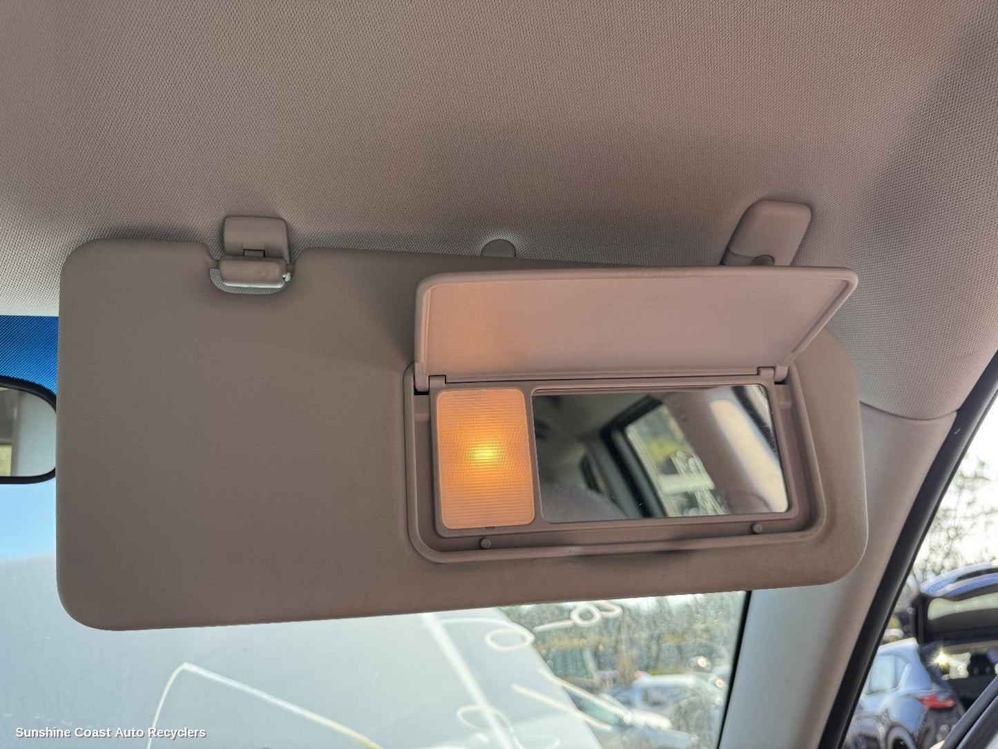 2010 Kia Carnival/grand Carnival Sunvisor
