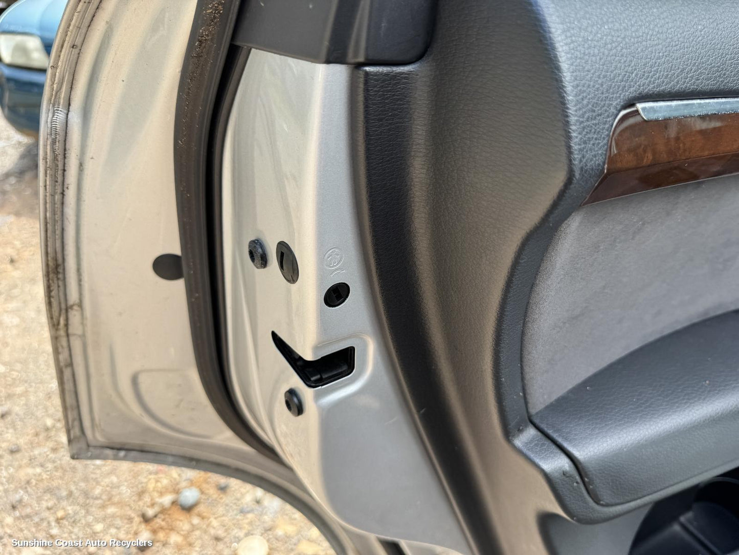 2010 Audi Q7 Door Boot Gate Lock