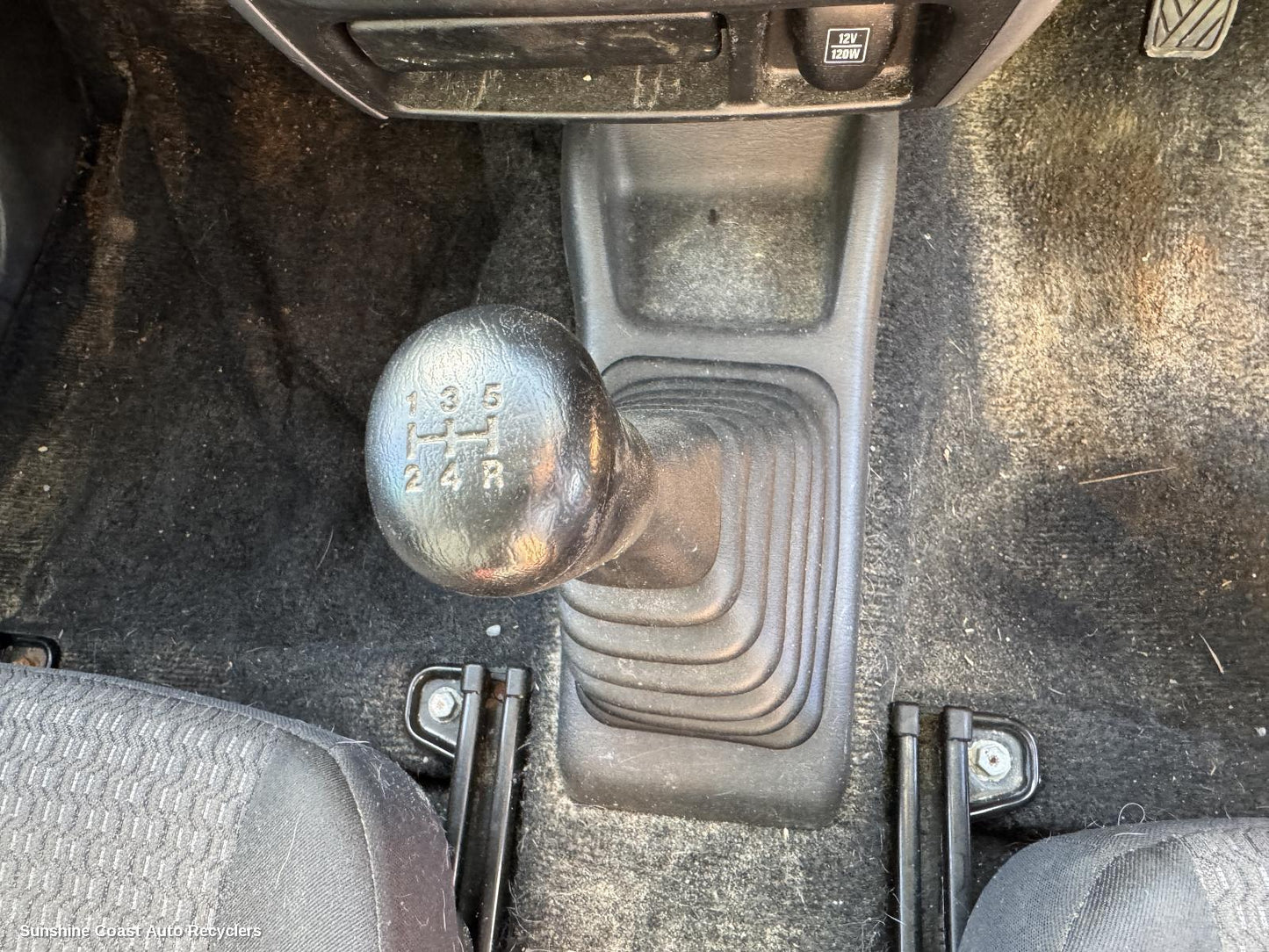 2011 Suzuki Jimny Gear Stick Shifter