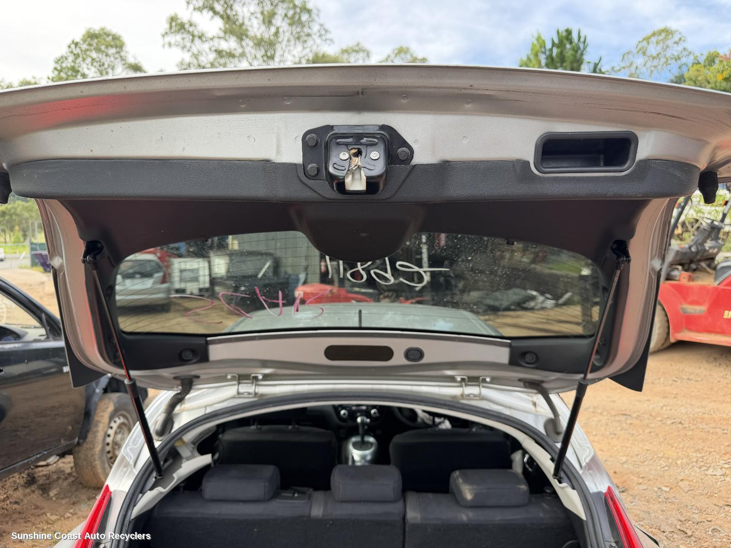 2010-2019 Nissan Juke Door Boot Gate Lock