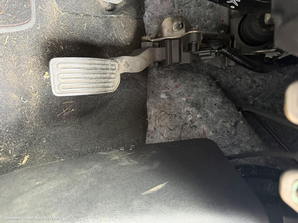 2010-2019 Nissan Juke Pedal Assembly