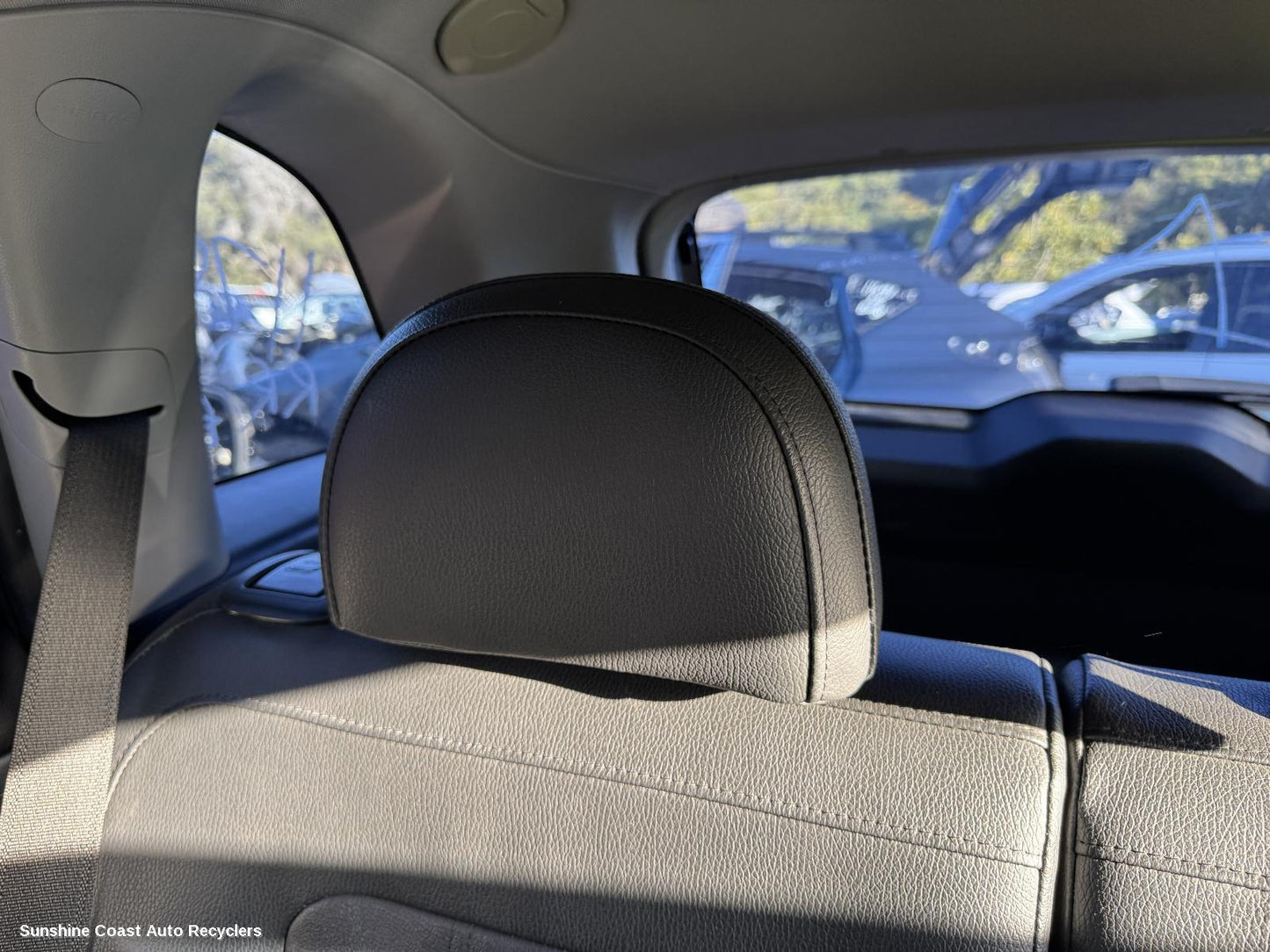 2013 Holden Captiva Headrest