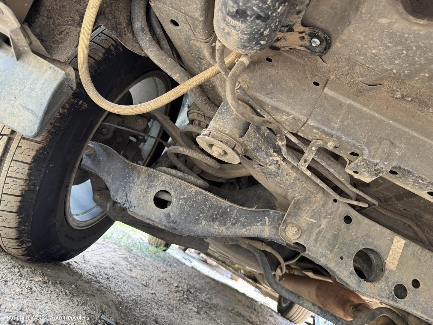 2016 Nissan Pathfinder Left Rear Trailing Arm