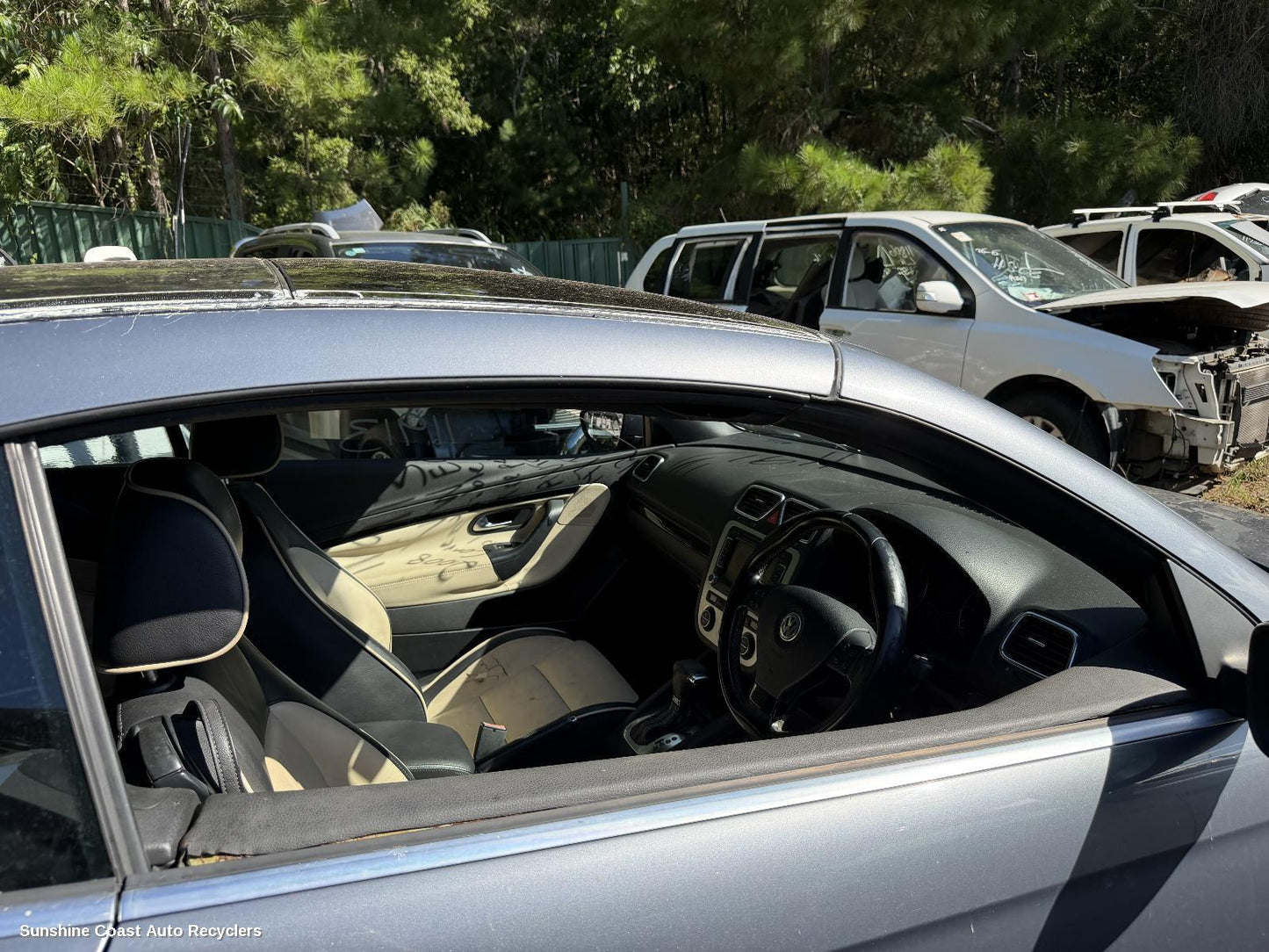2007-2014 Volkswagen Eos Right Front Door Window