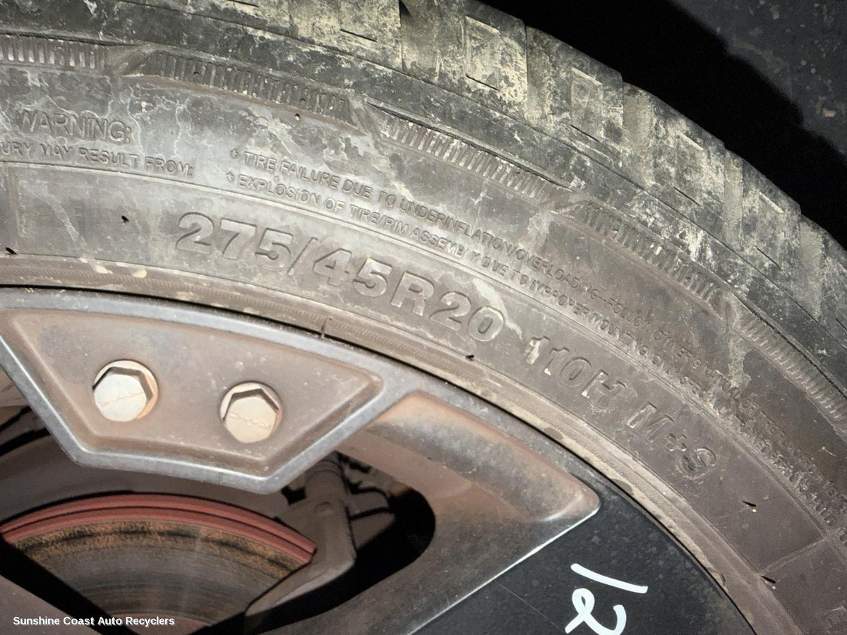 2011-2022 Volkswagen Amarok Tyre