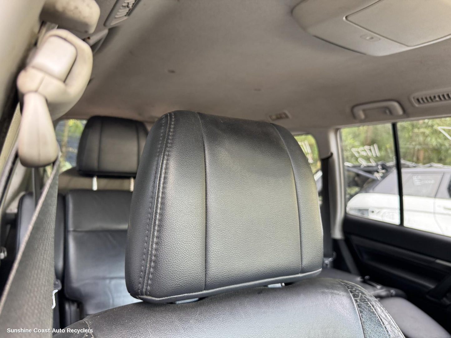 2007 Mitsubishi Pajero Headrest