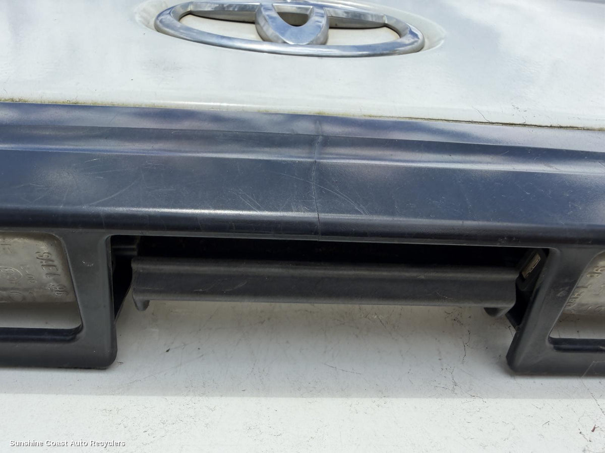 2005-2019 Toyota Hiace Tailgate Handle