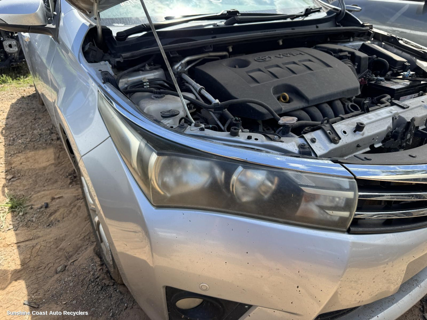 2013-2016 Toyota Corolla Right Headlamp