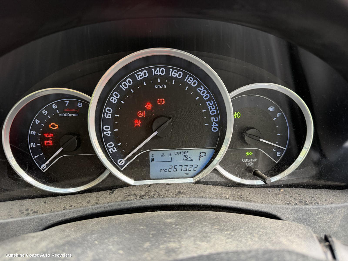2015-2018 Toyota Corolla Instrument Cluster