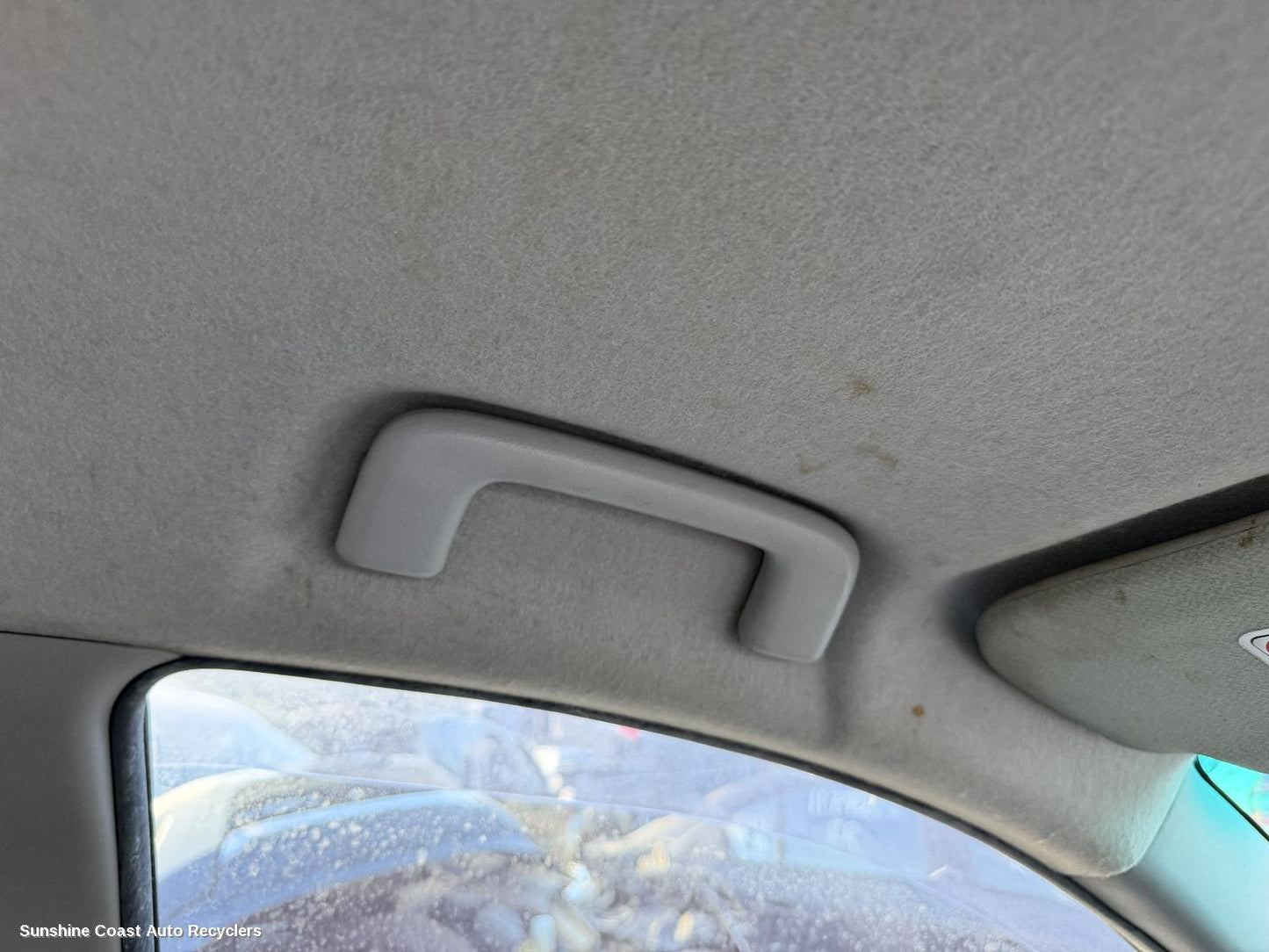 2009-2015 Mitsubishi Challenger Grab Handle