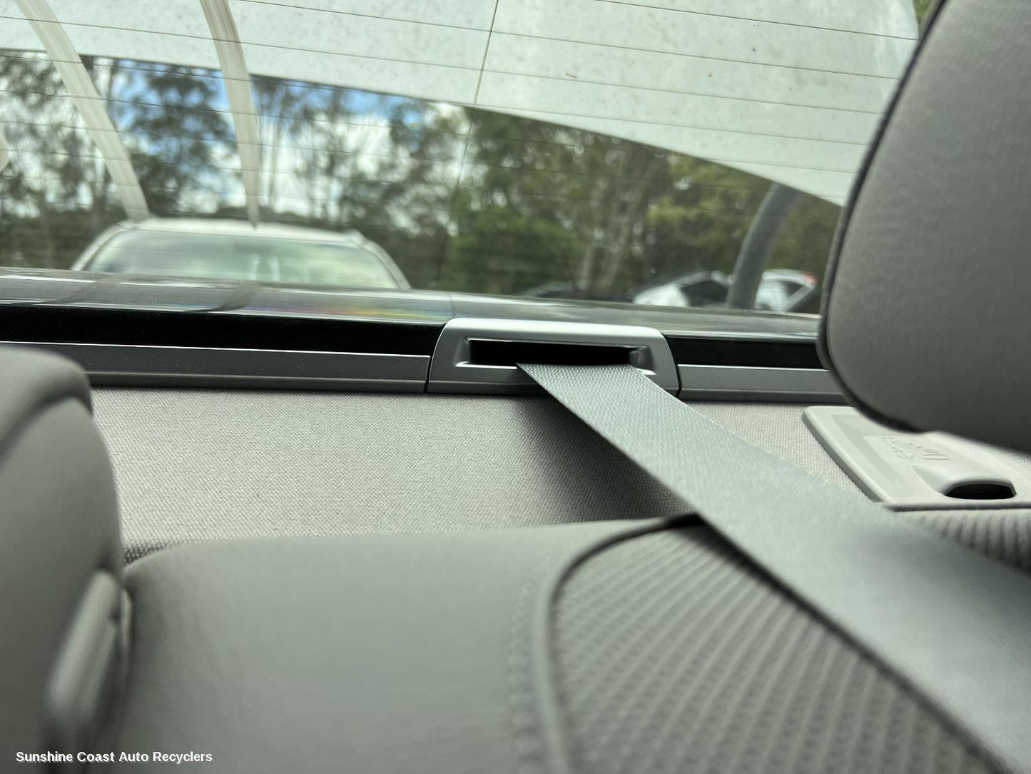 2011 Bmw 7 Series Seatbelt Stalk