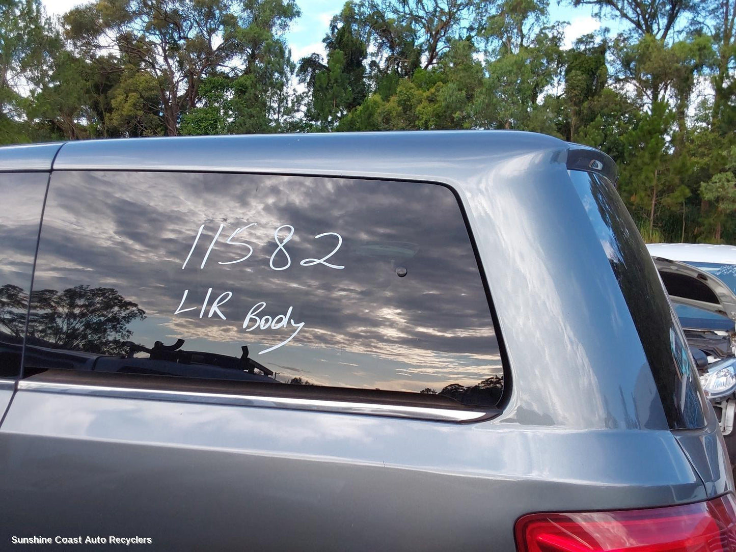 2021 Ldv G10 Left Rear Side Glass