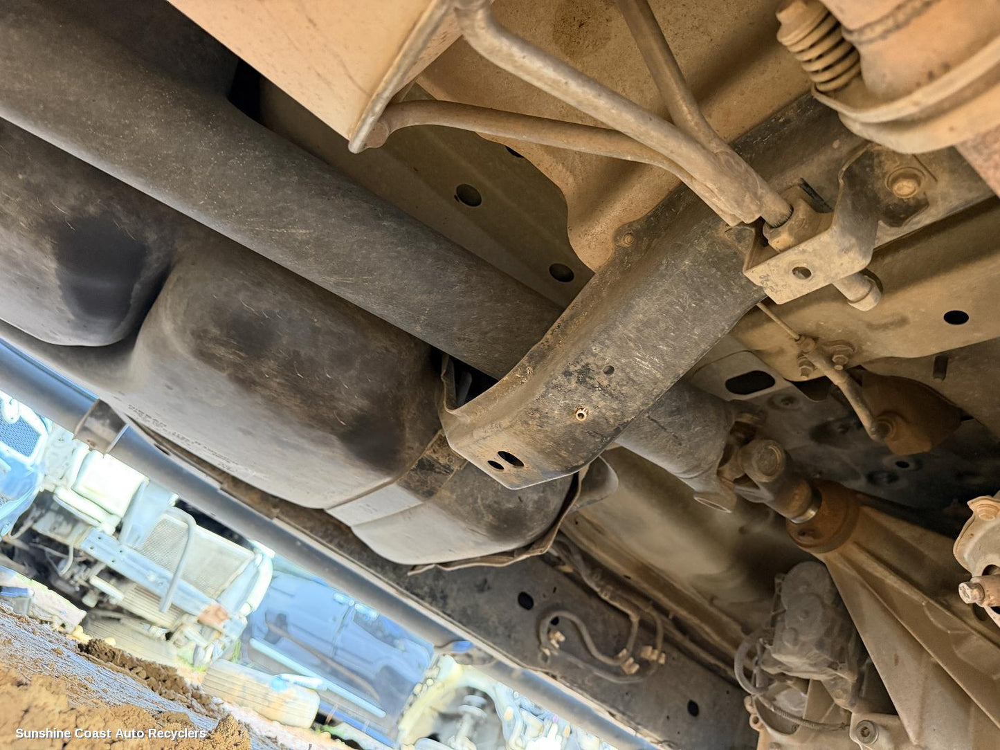 2010-2015 Nissan Navara Rear Drive Shaft