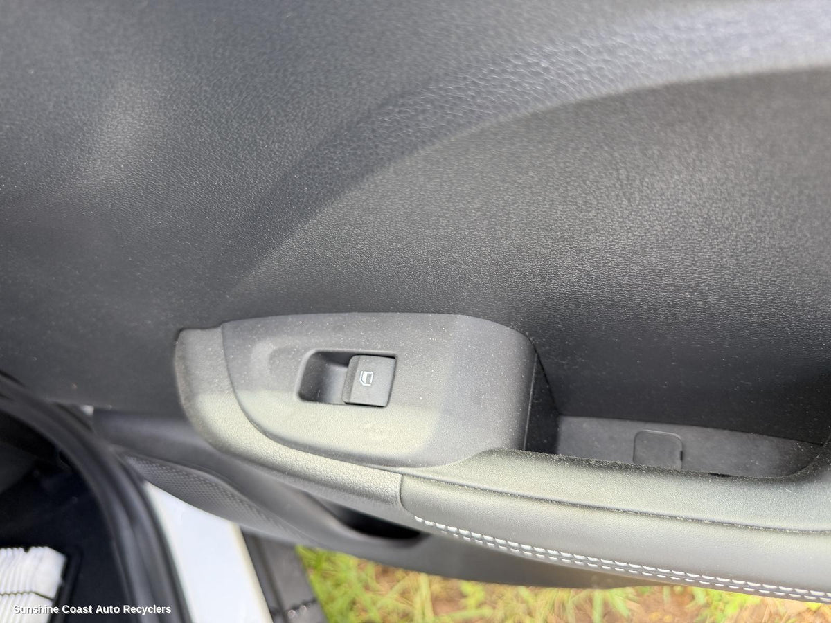 2019-2025 Hyundai Venue Pwr Dr Wind Switch