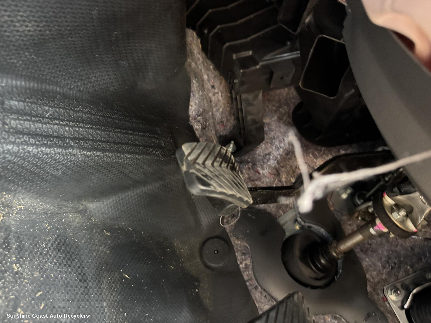 2016 Mitsubishi Triton Pedal Assembly