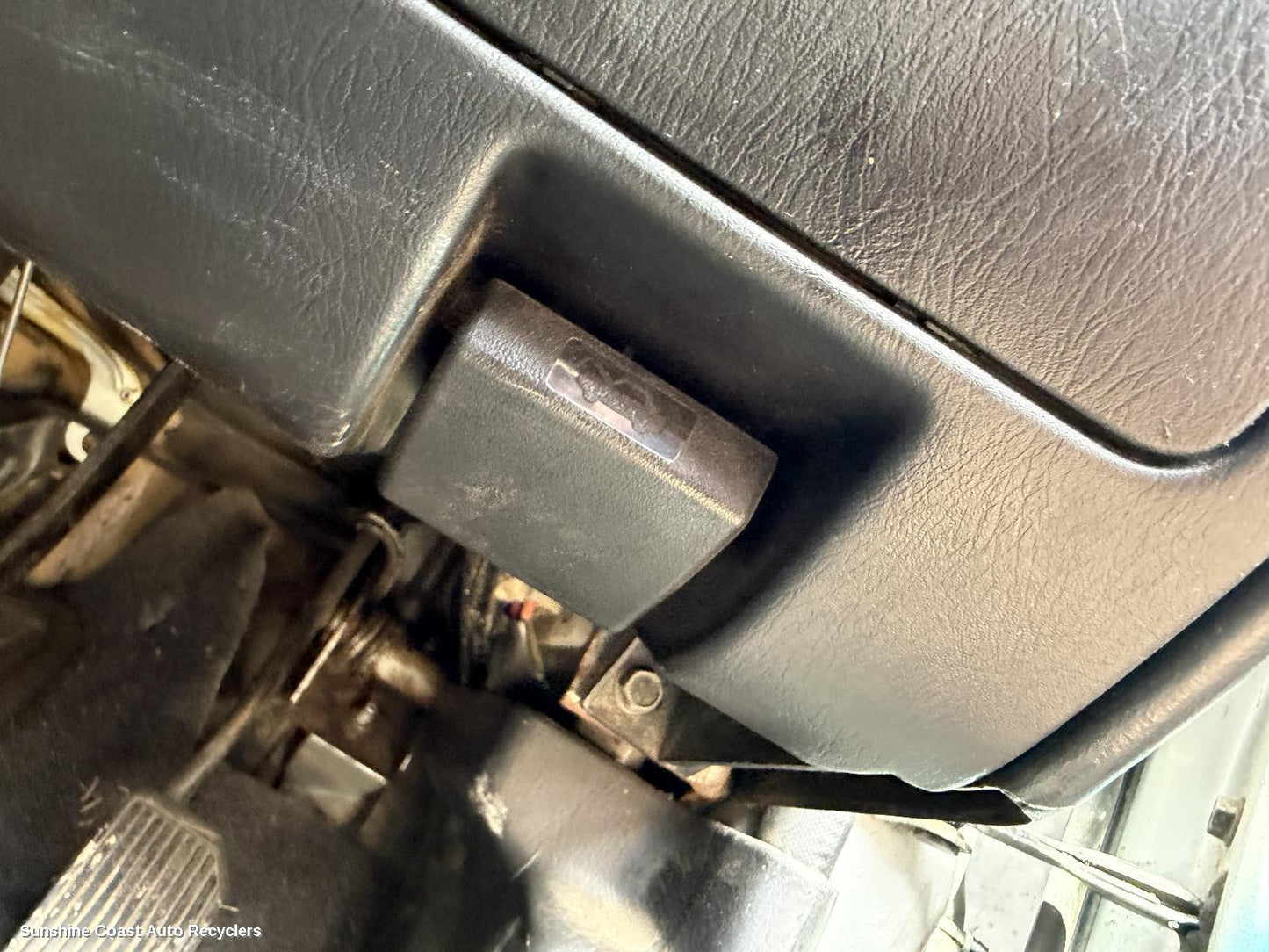 2001-2015 Nissan Navara Bonnet Release