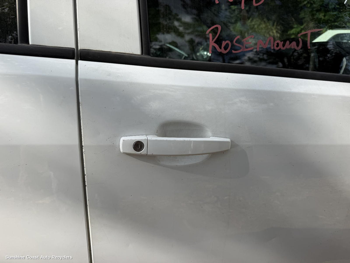 2012-2020 Holden Colorado Door Handle
