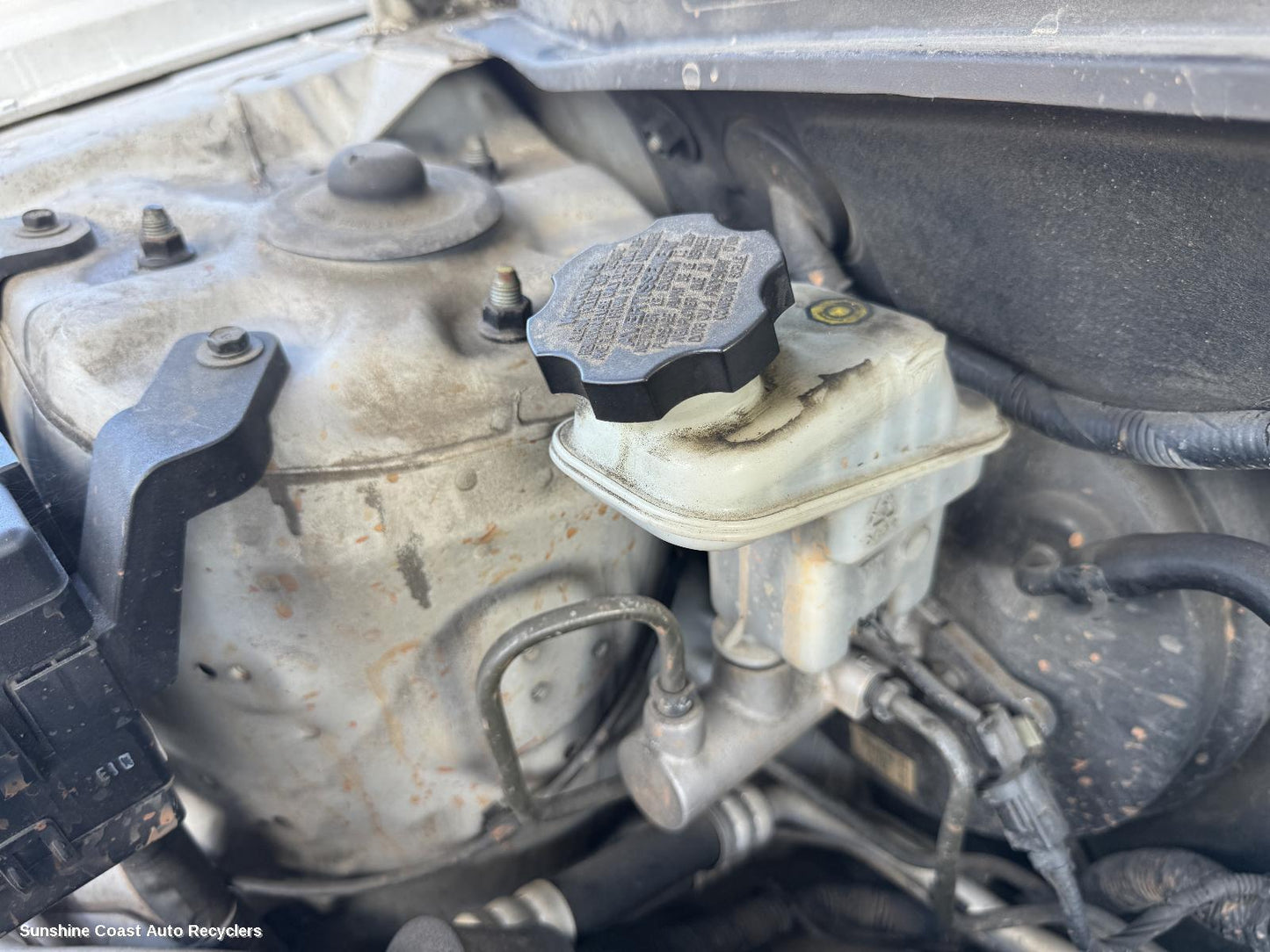 2009 Hyundai Santa Fe Master Cylinder
