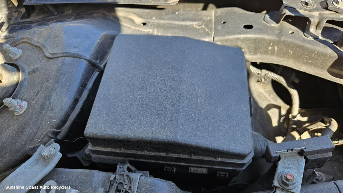 2011-2015 Mitsubishi Lancer Fuse Box