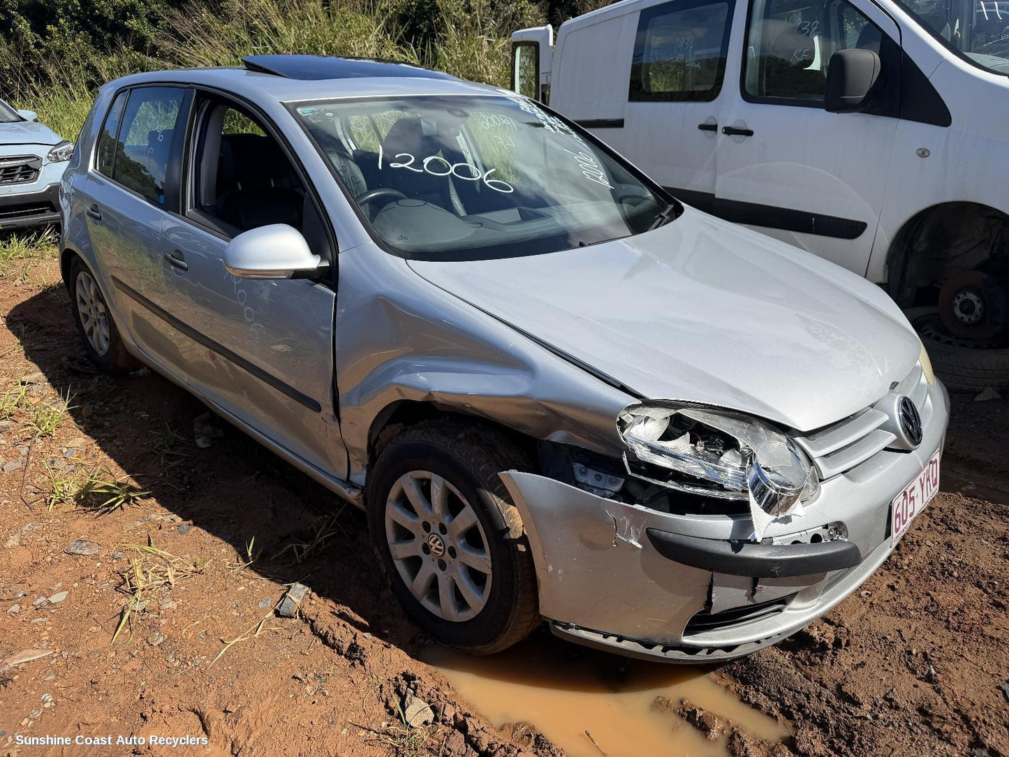 2004-2009 Volkswagen Golf Bonnet Lock Support