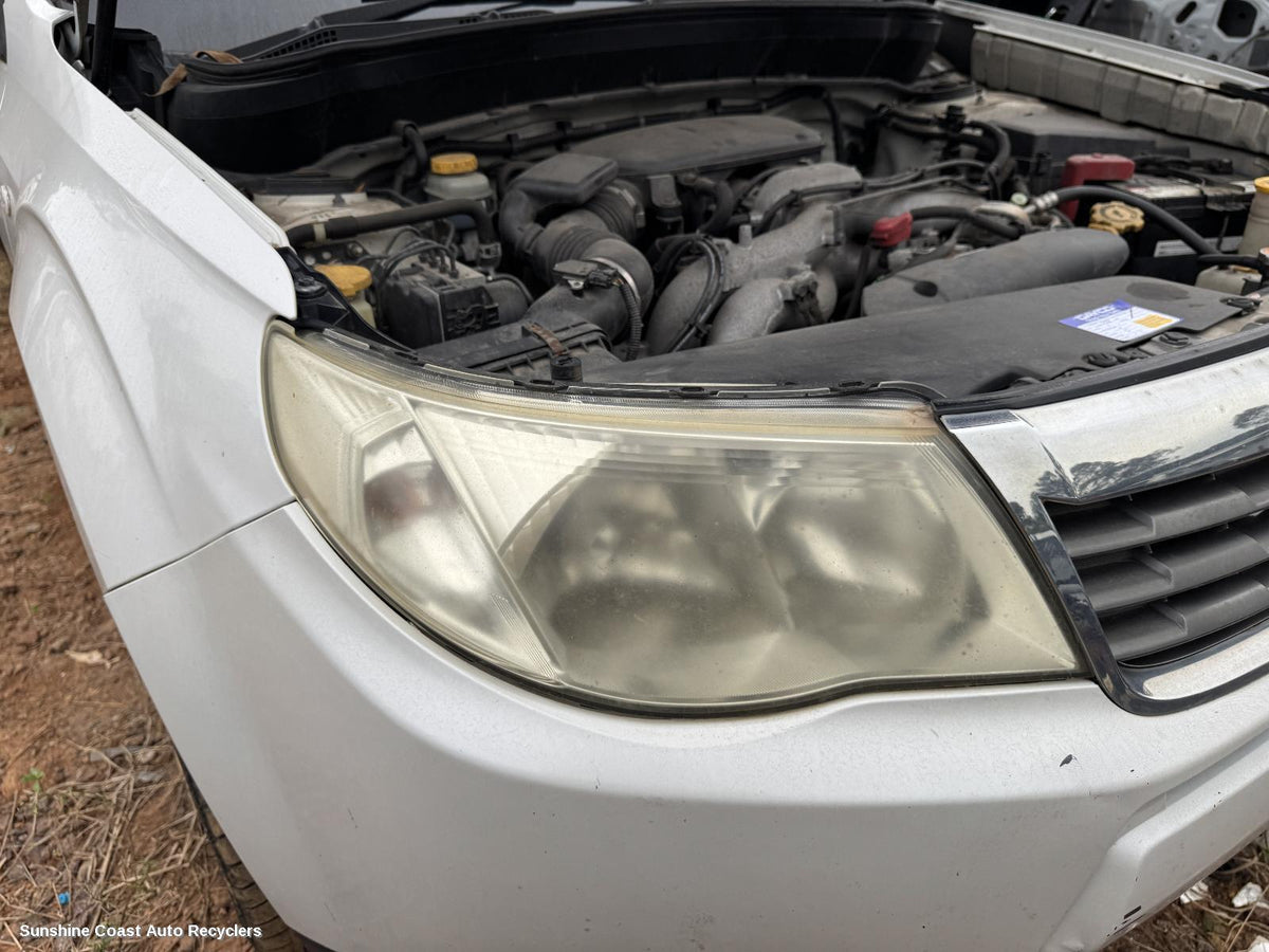 2008-2012 Subaru Forester Right Headlamp