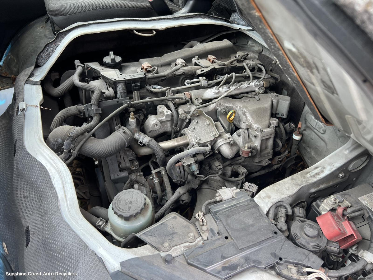 2013-2016 Toyota Hiace Engine