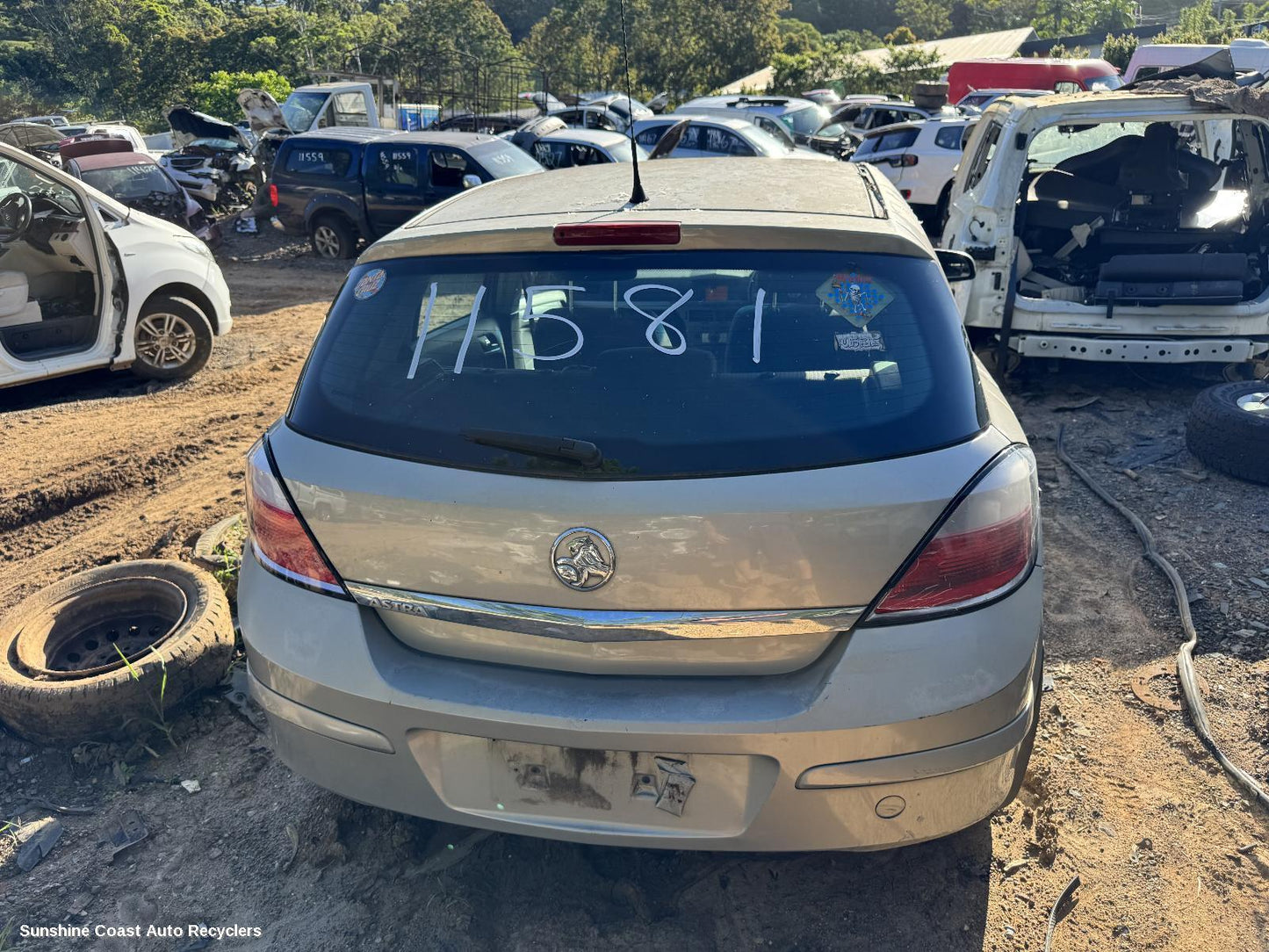 2006 Holden Astra Radiator Support