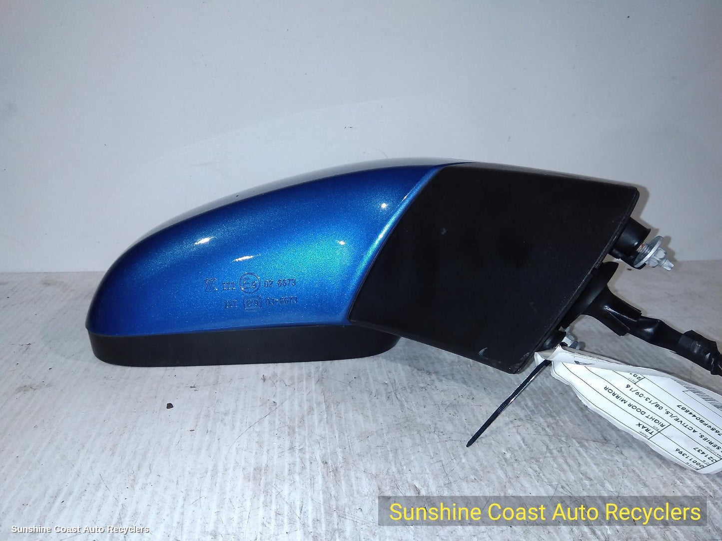 2014 Holden Trax Right Door Mirror