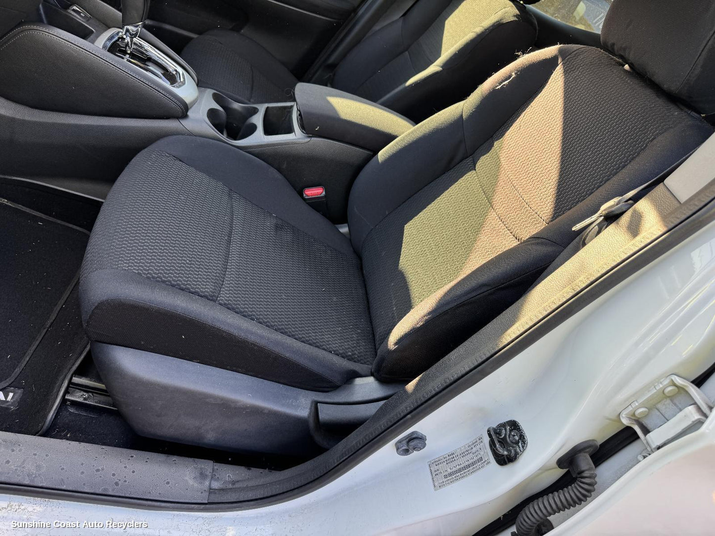 2015 Nissan Qashqai Front Seat