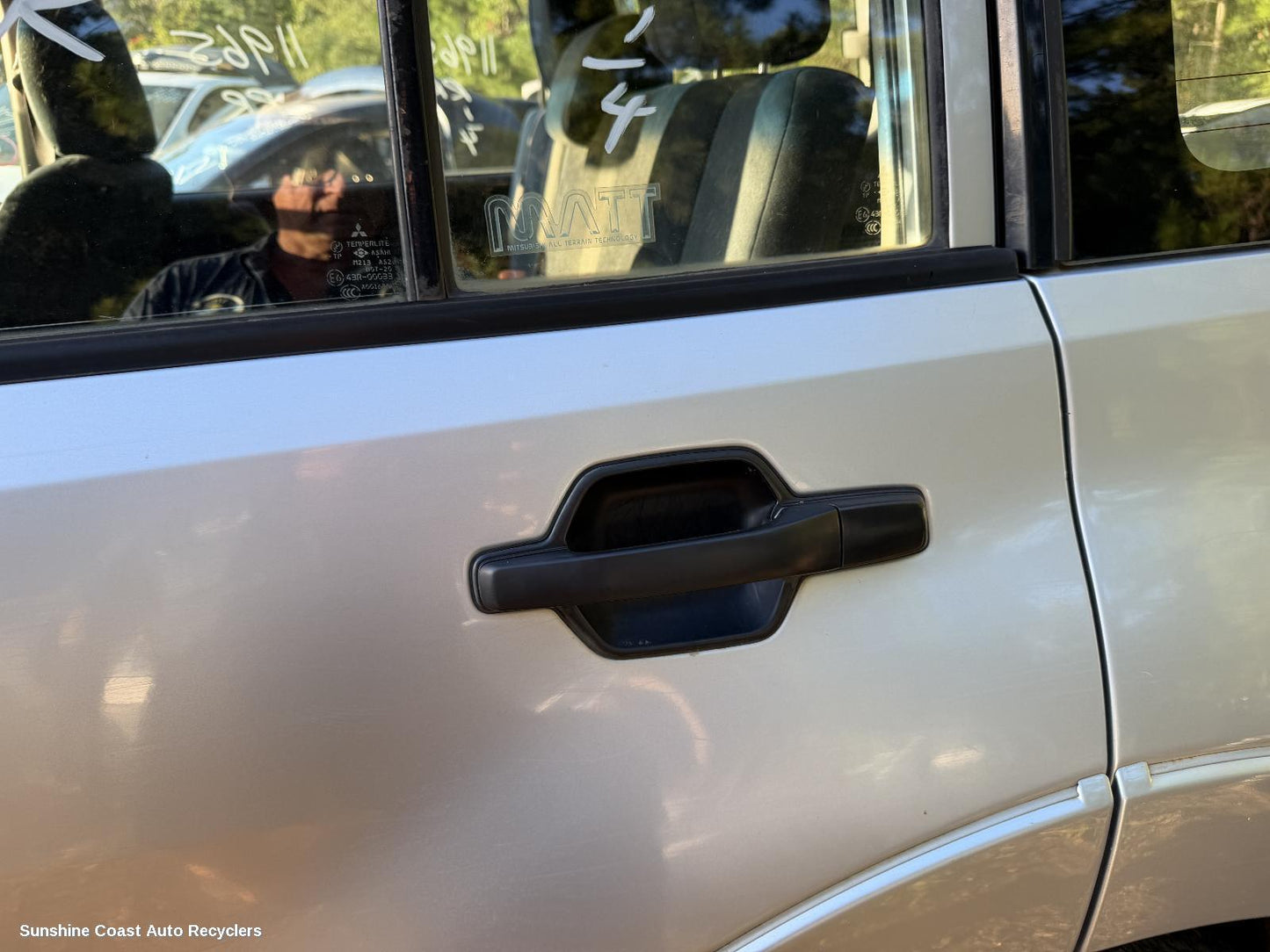 2006-2021 Mitsubishi Pajero Door Handle