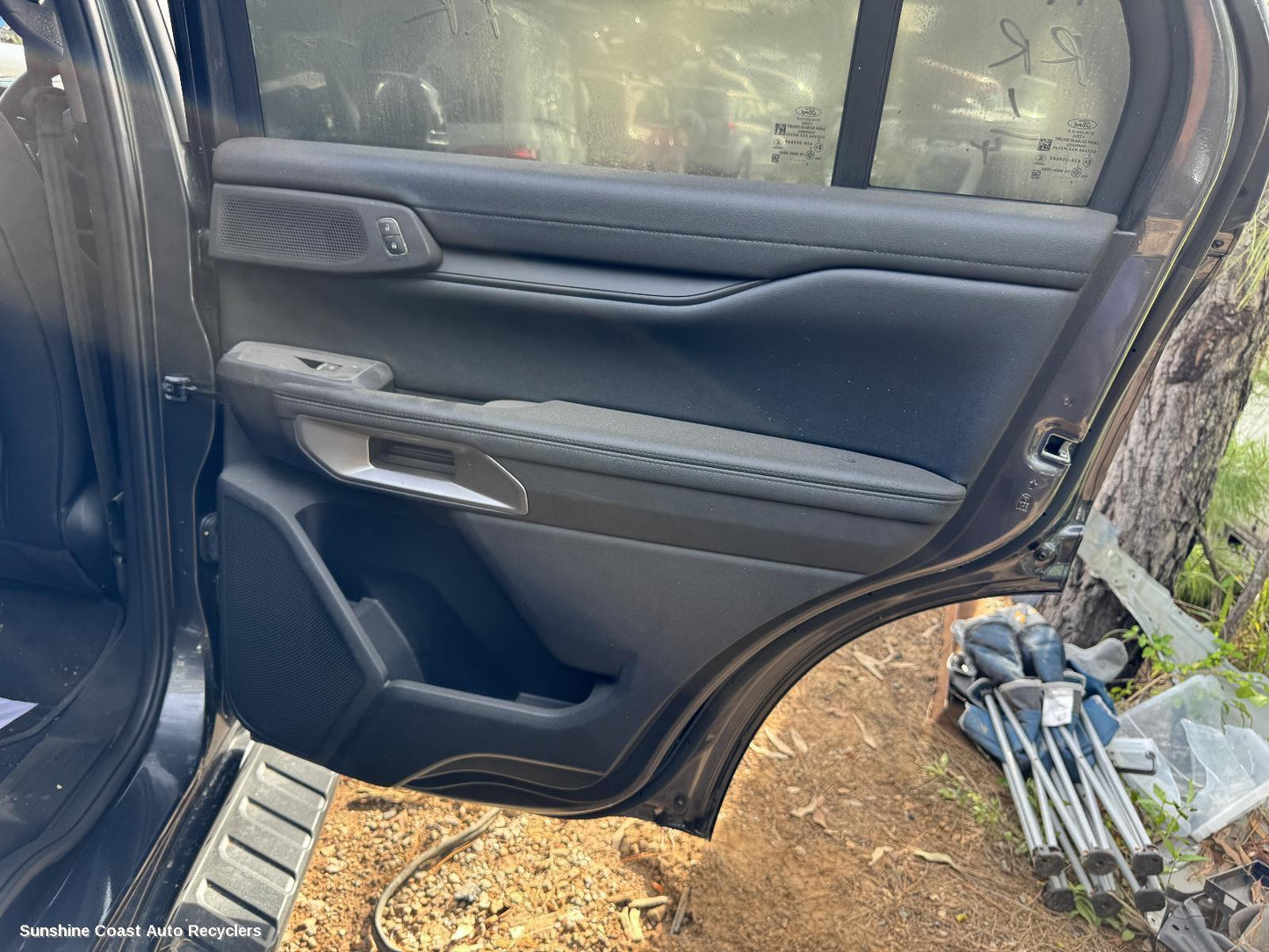 2024 Ford Everest Right Rear Wnd Reg Motor