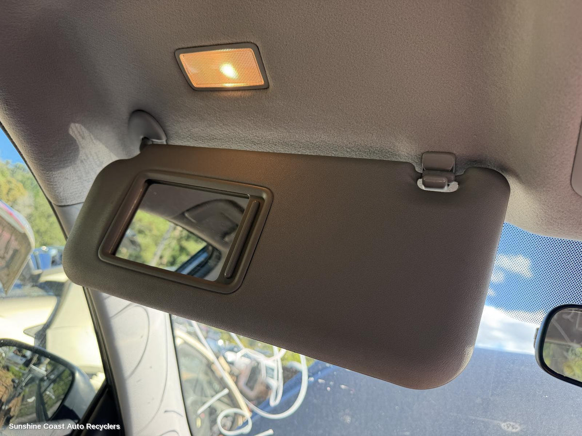 2005-2012 Toyota Rav4 Sunvisor