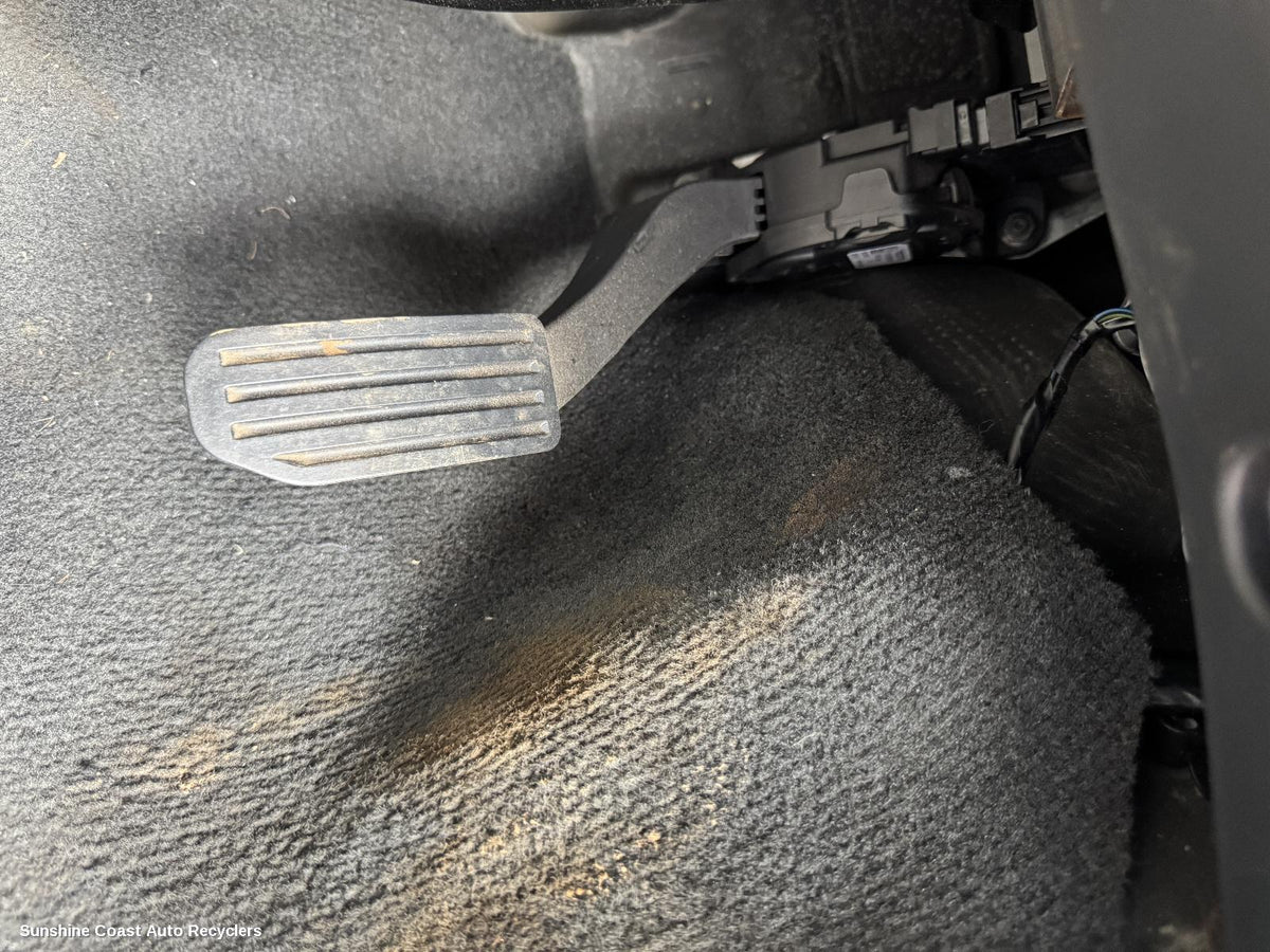 2010-2018 Volvo S60/v60 Pedal Assembly