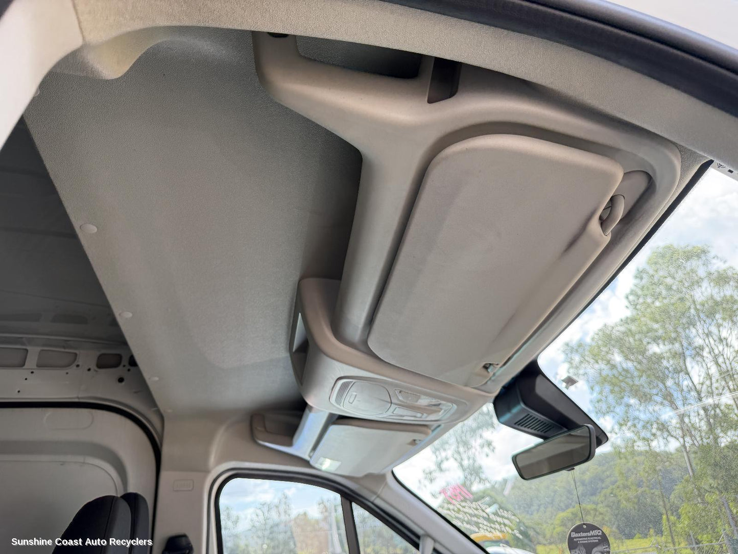 2020-2026 Ldv Deliver 9 Console