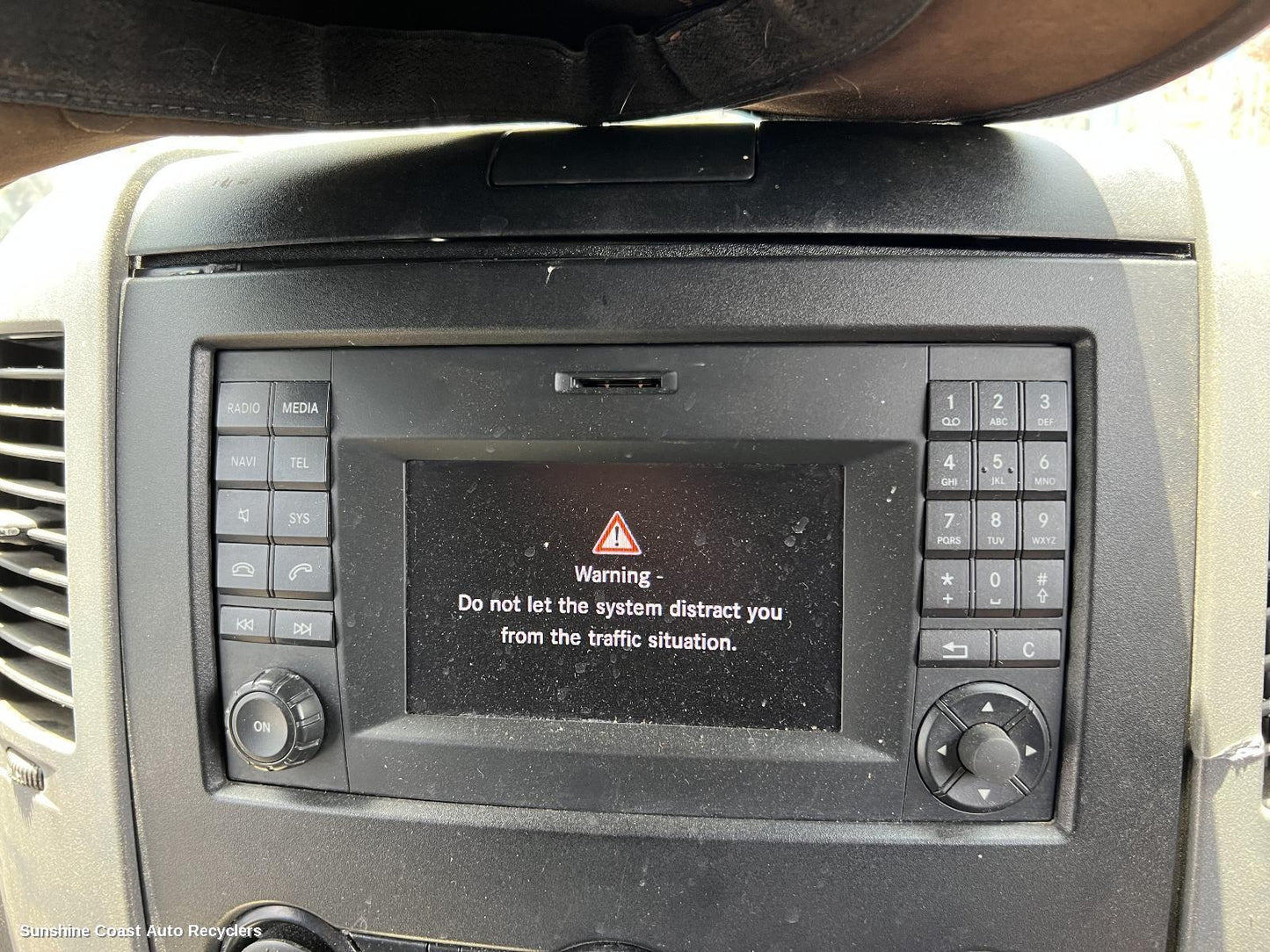 2016 Mercedes Sprinter Radio Cd Dvd Sat Tv