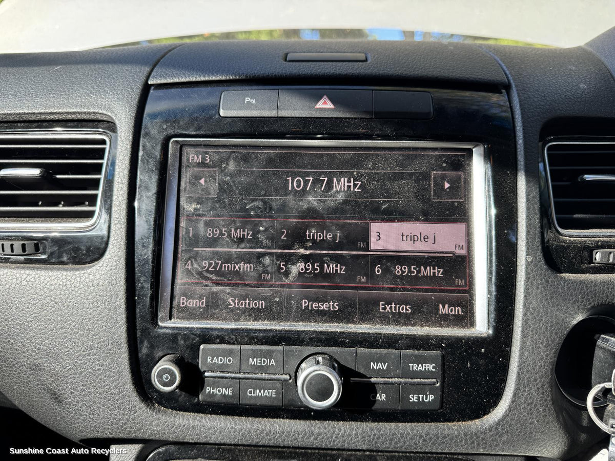 2010-2018 Volkswagen Touareg Radio Cd Dvd Sat Tv