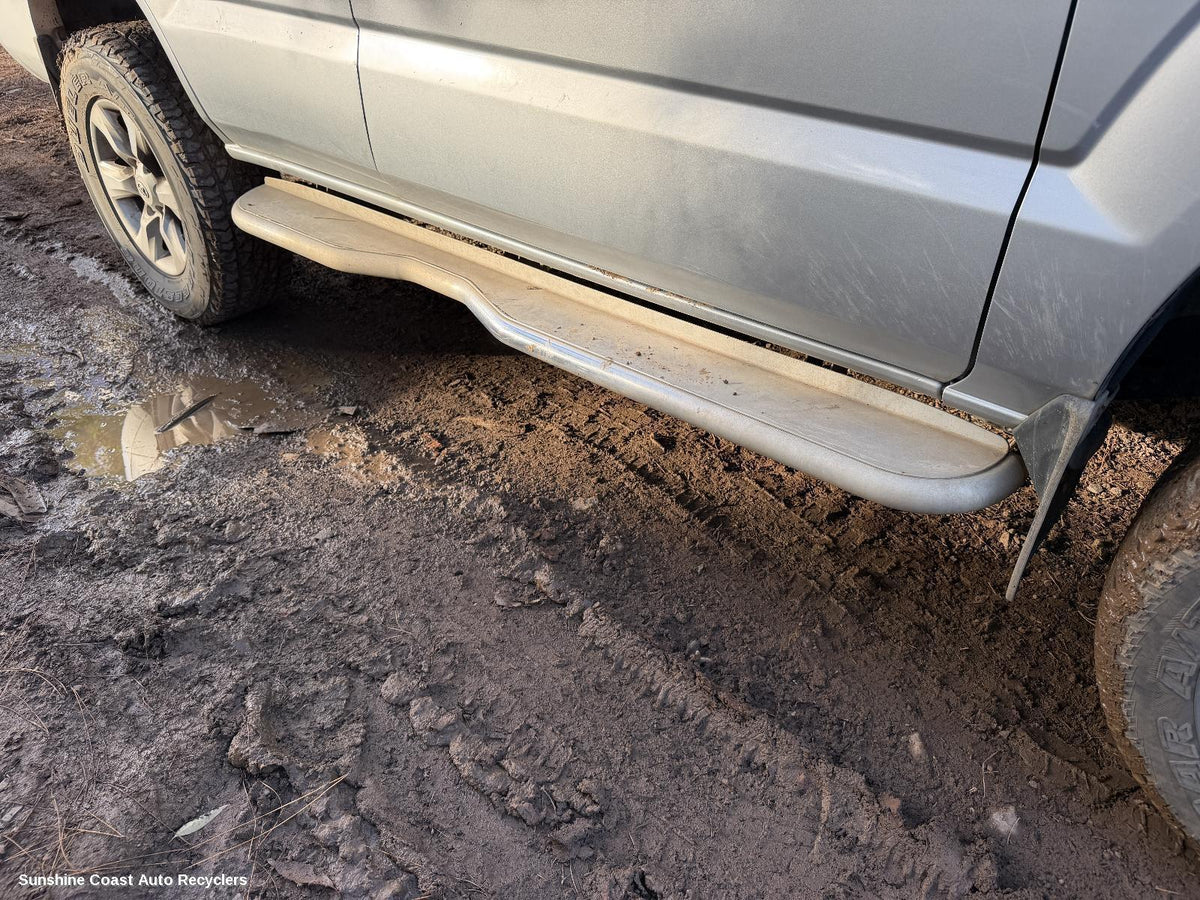 2003-2009 Toyota Prado Side Step Skirt