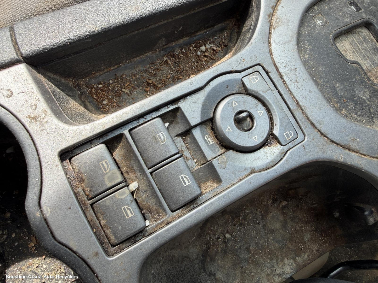 2006-2013 Holden Commodore Pwr Dr Wind Switch