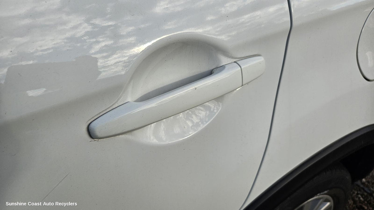 2010-2024 Mitsubishi Asx Door Handle