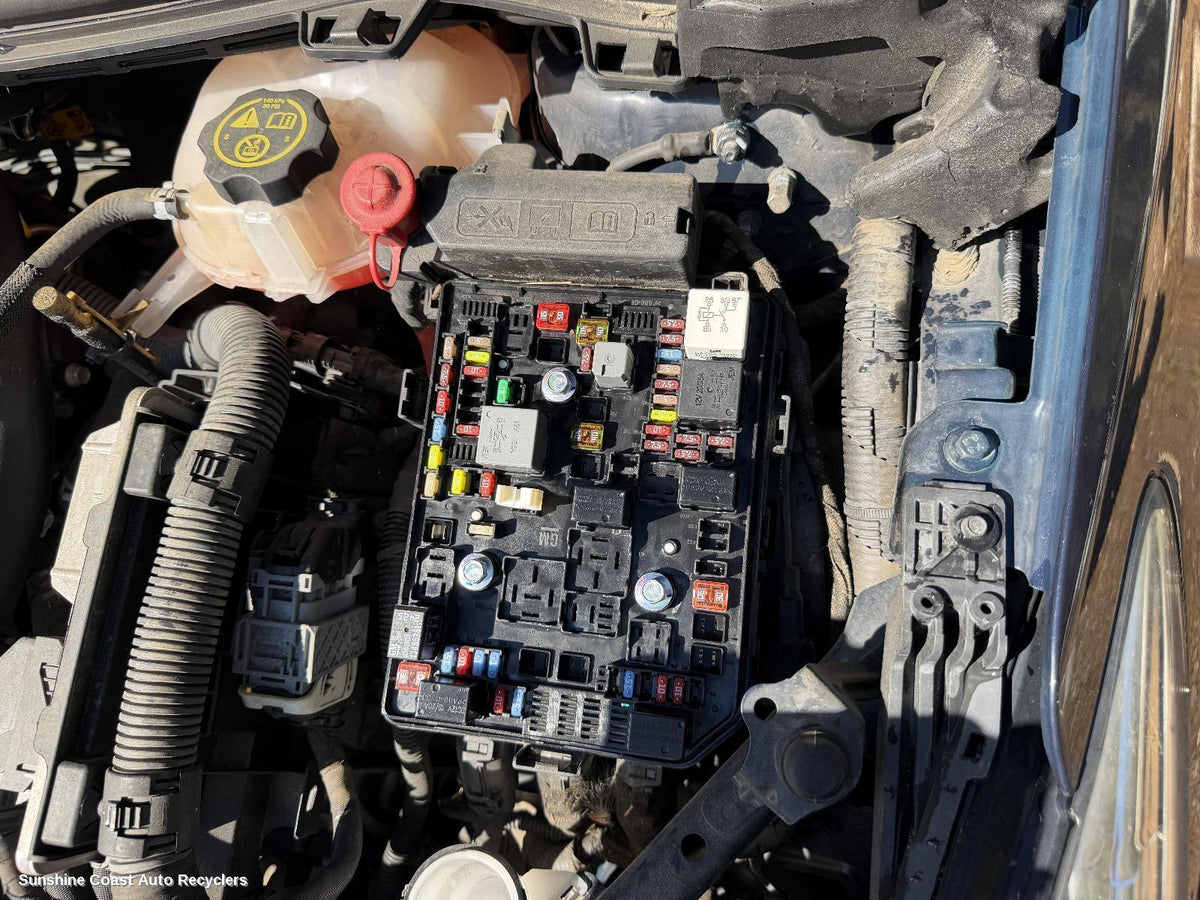2016-2020 Holden Astra Fuse Box