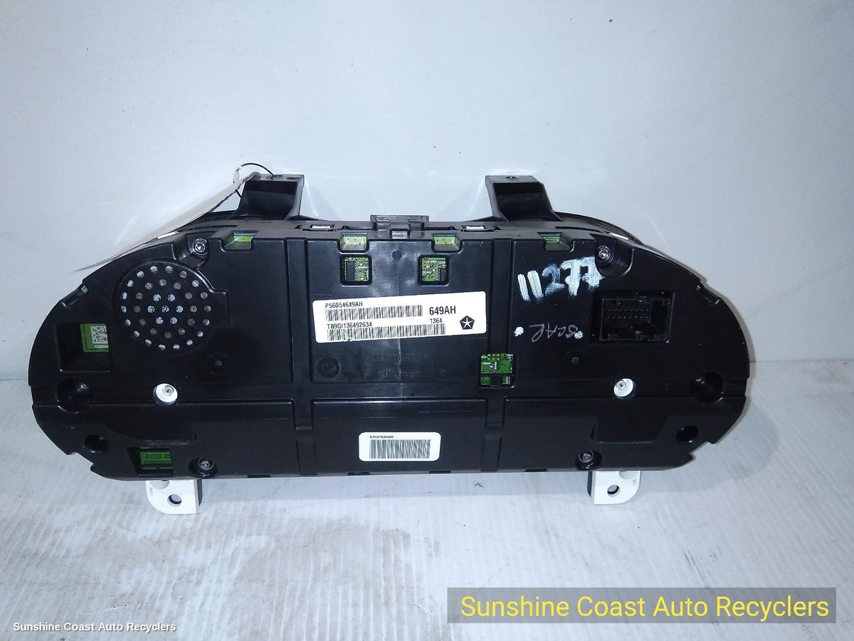 2014-2017 Jeep Cherokee Instrument Cluster