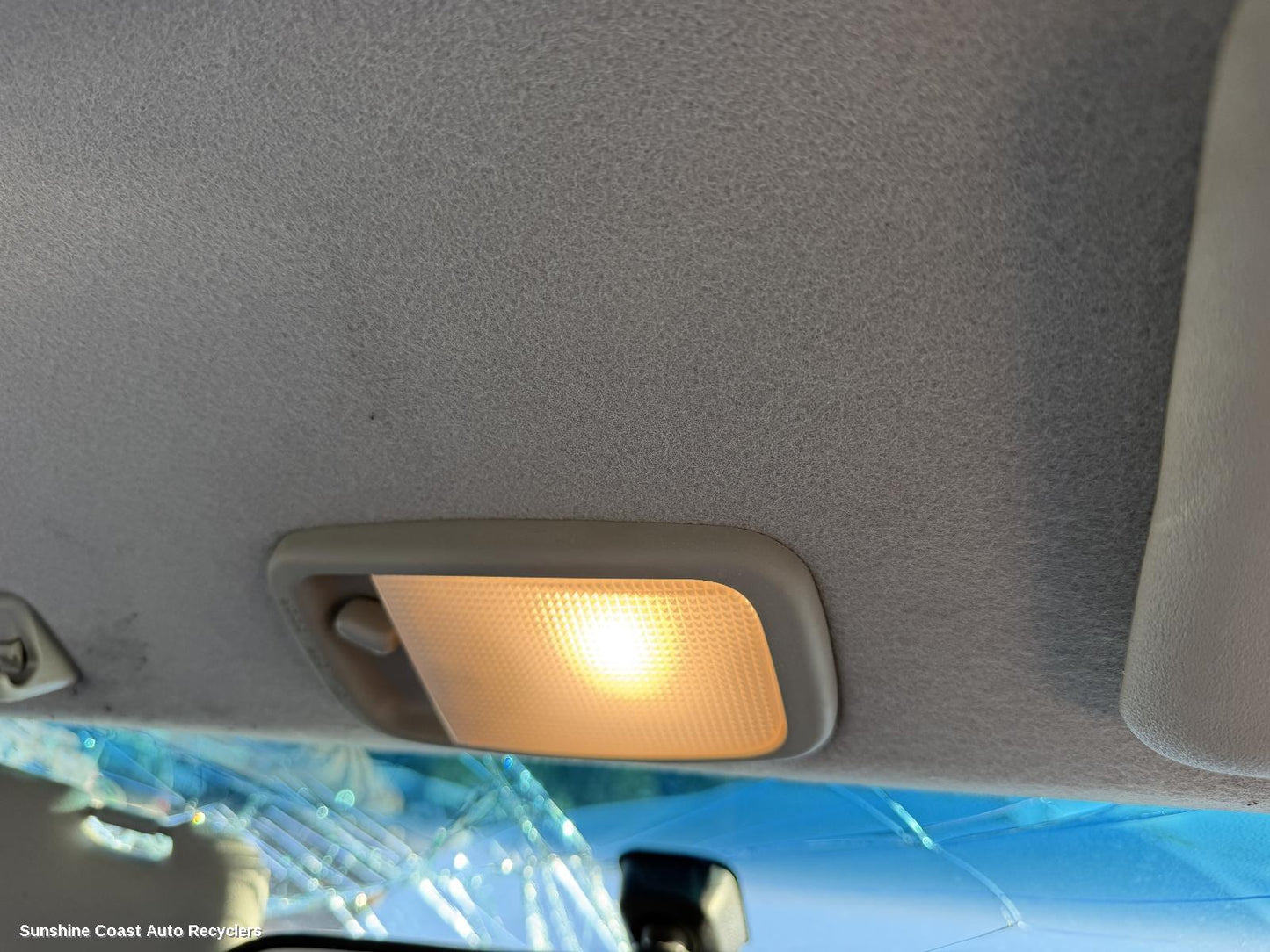 2011-2015 Toyota Hilux Courtesy Light