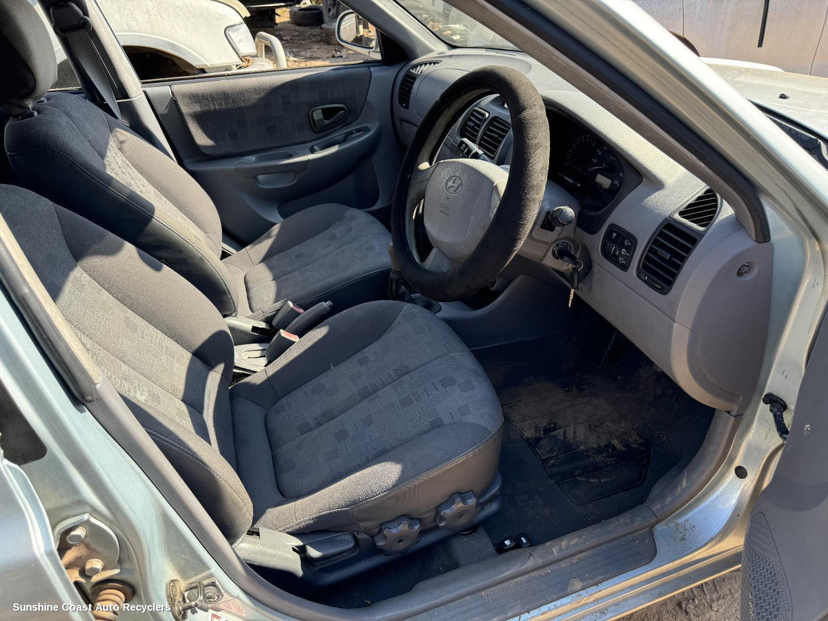 2000-2006 Hyundai Accent Engine