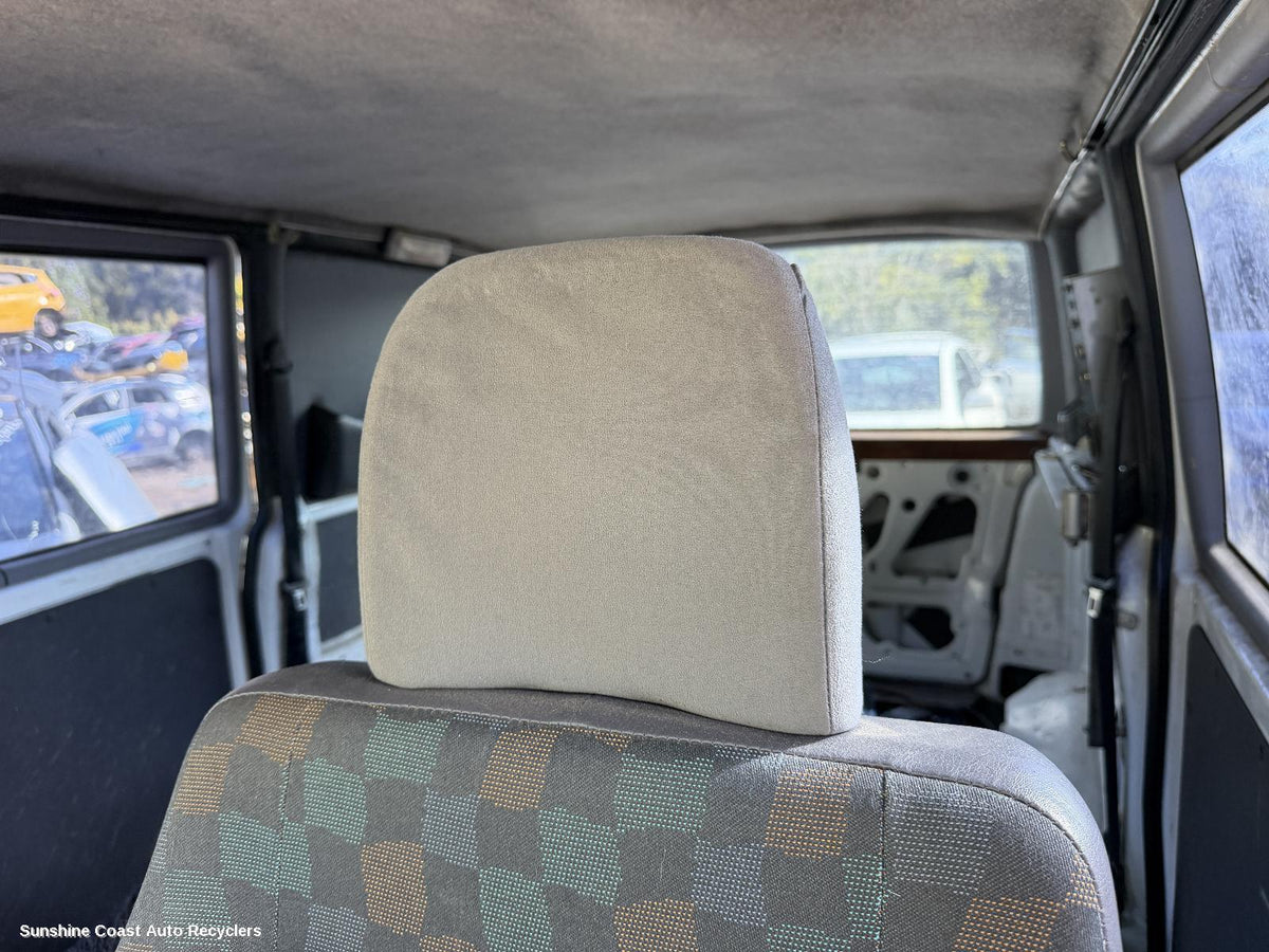 1998-2004 Mercedes Vito Headrest