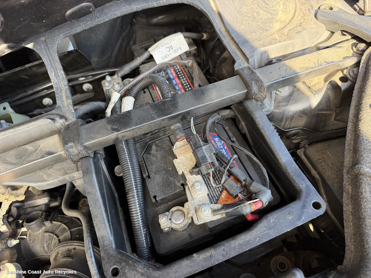 2011-2019 Land Rover Rangerover Evoque Battery Terminal