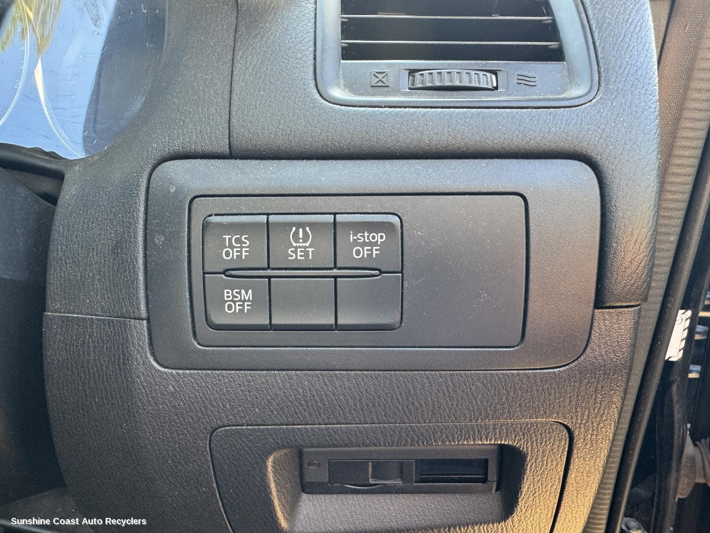 2012-2016 Mazda Cx5 Misc Switch Relay